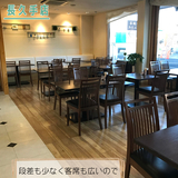 長久手店　テーブル席